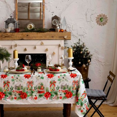 Скатерть НГ 110х149 хлопок Christmas red flowers — Городок мастеров